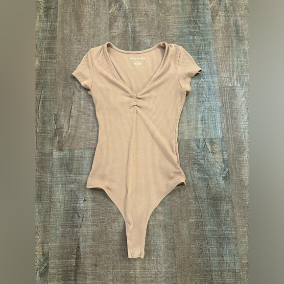 American Eagle Tan Bodysuit Size Small - Picture 2 of 4